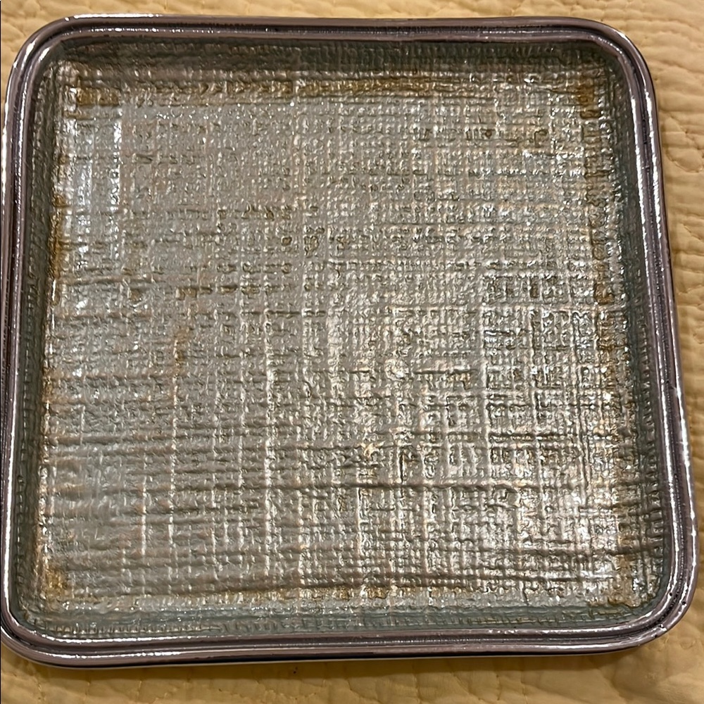 Mariposa Textured Square Plate